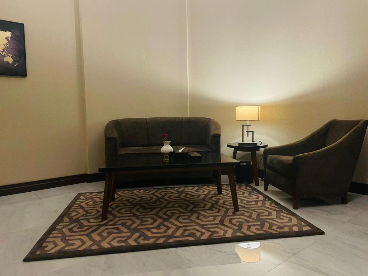 Gladiolus Hotel Jiddah Esterno foto